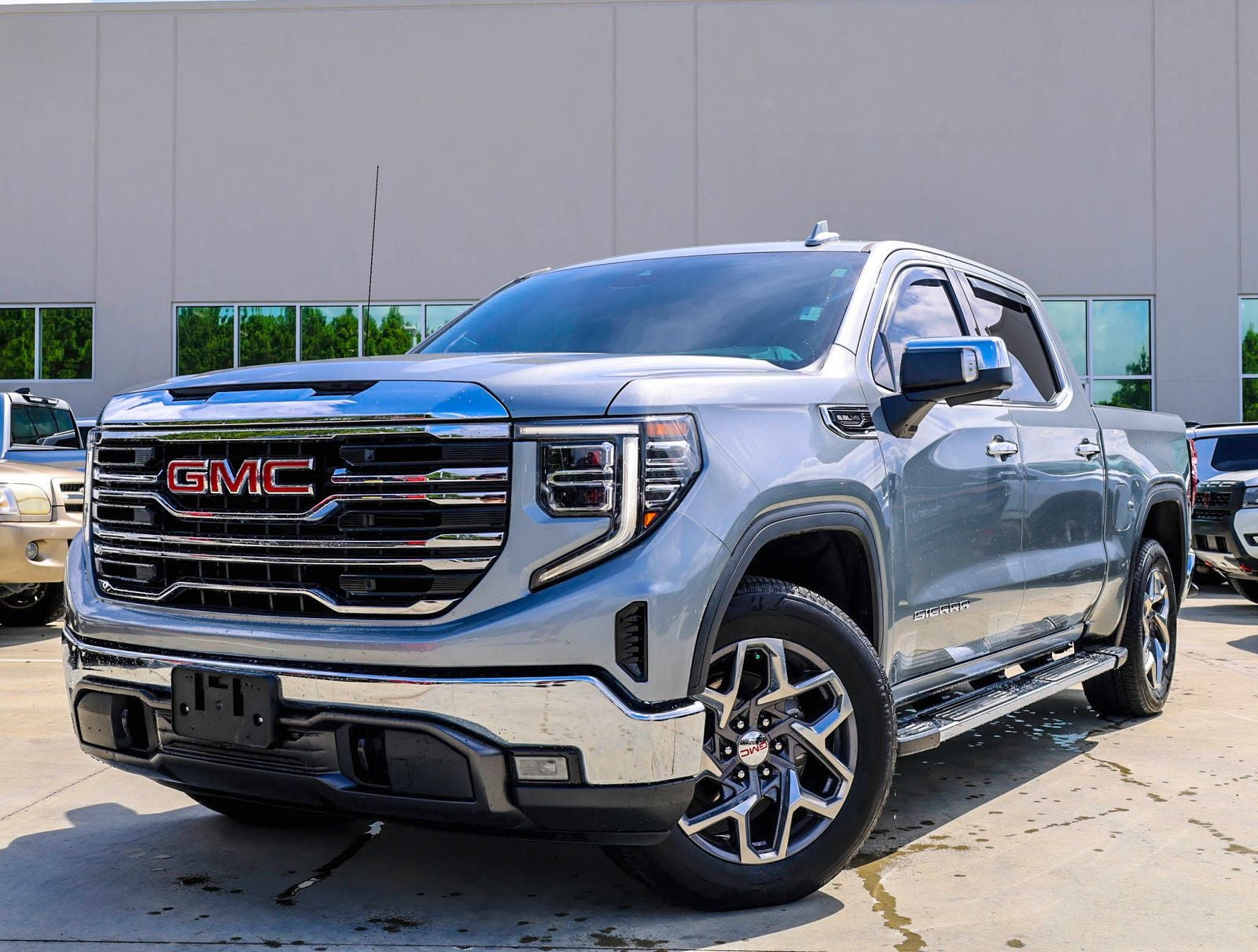 2023 GMC Sierra 1500 SLT