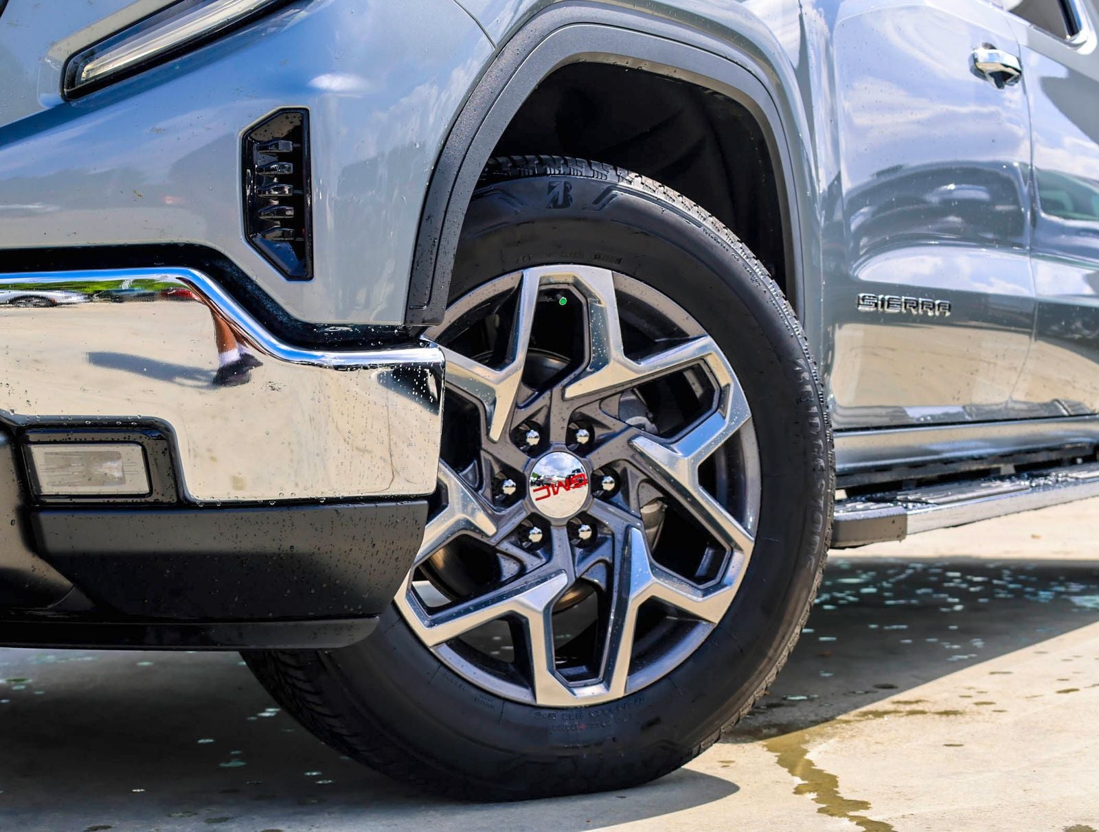 2023 GMC Sierra 1500 SLT