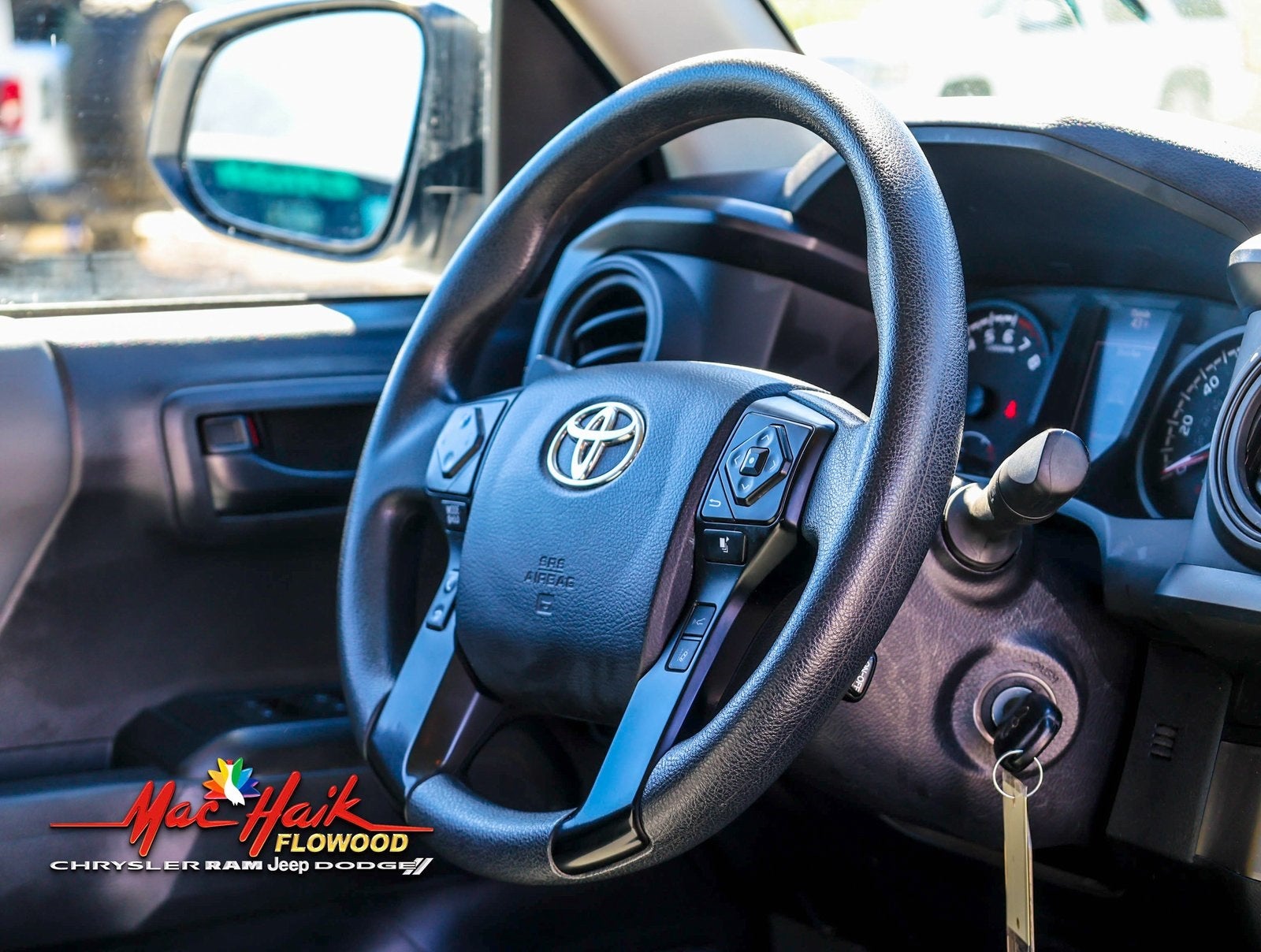 2022 Toyota Tacoma SR V6