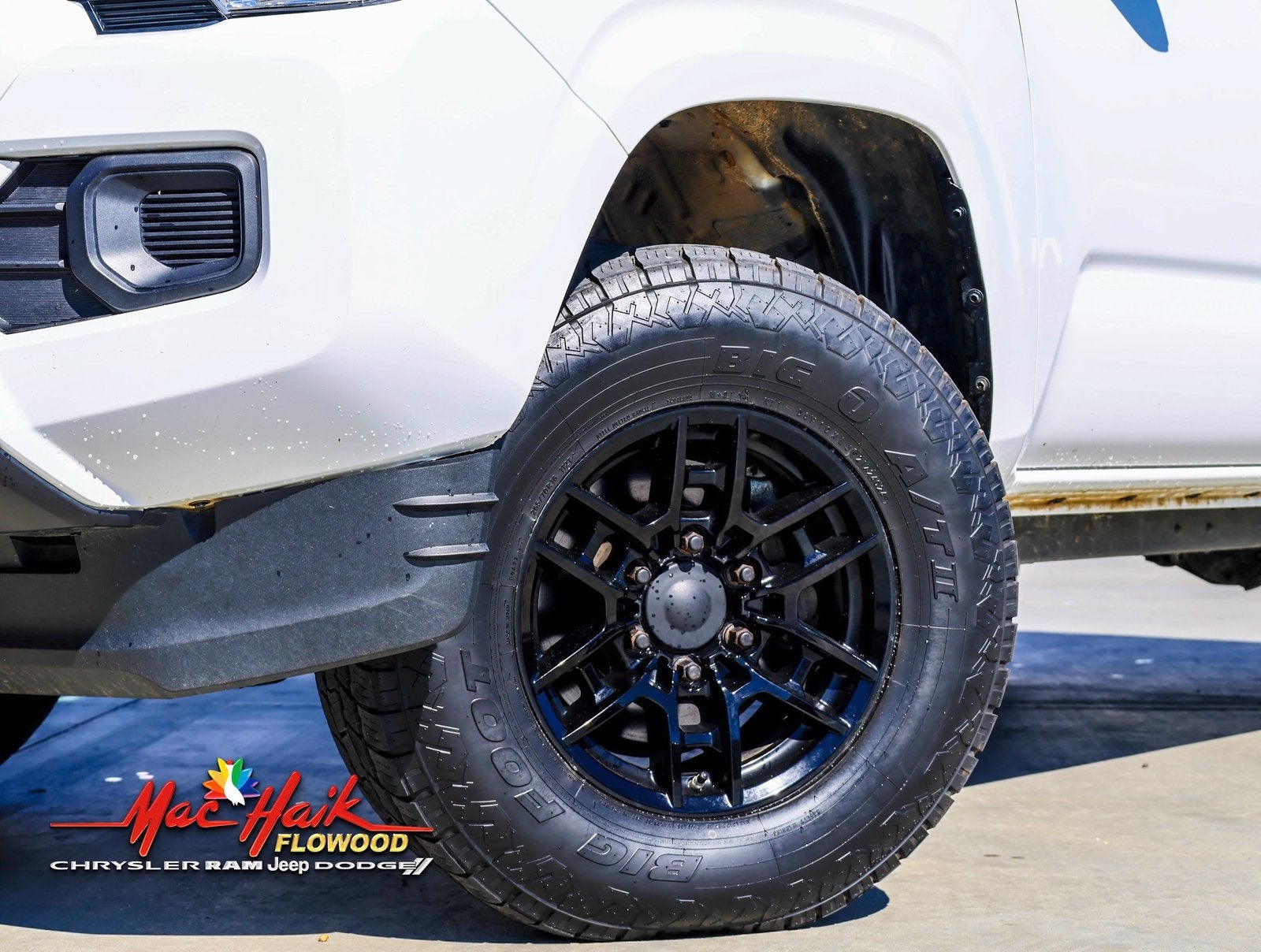 2022 Toyota Tacoma SR V6