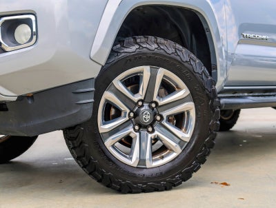 2019 Toyota Tacoma Limited V6