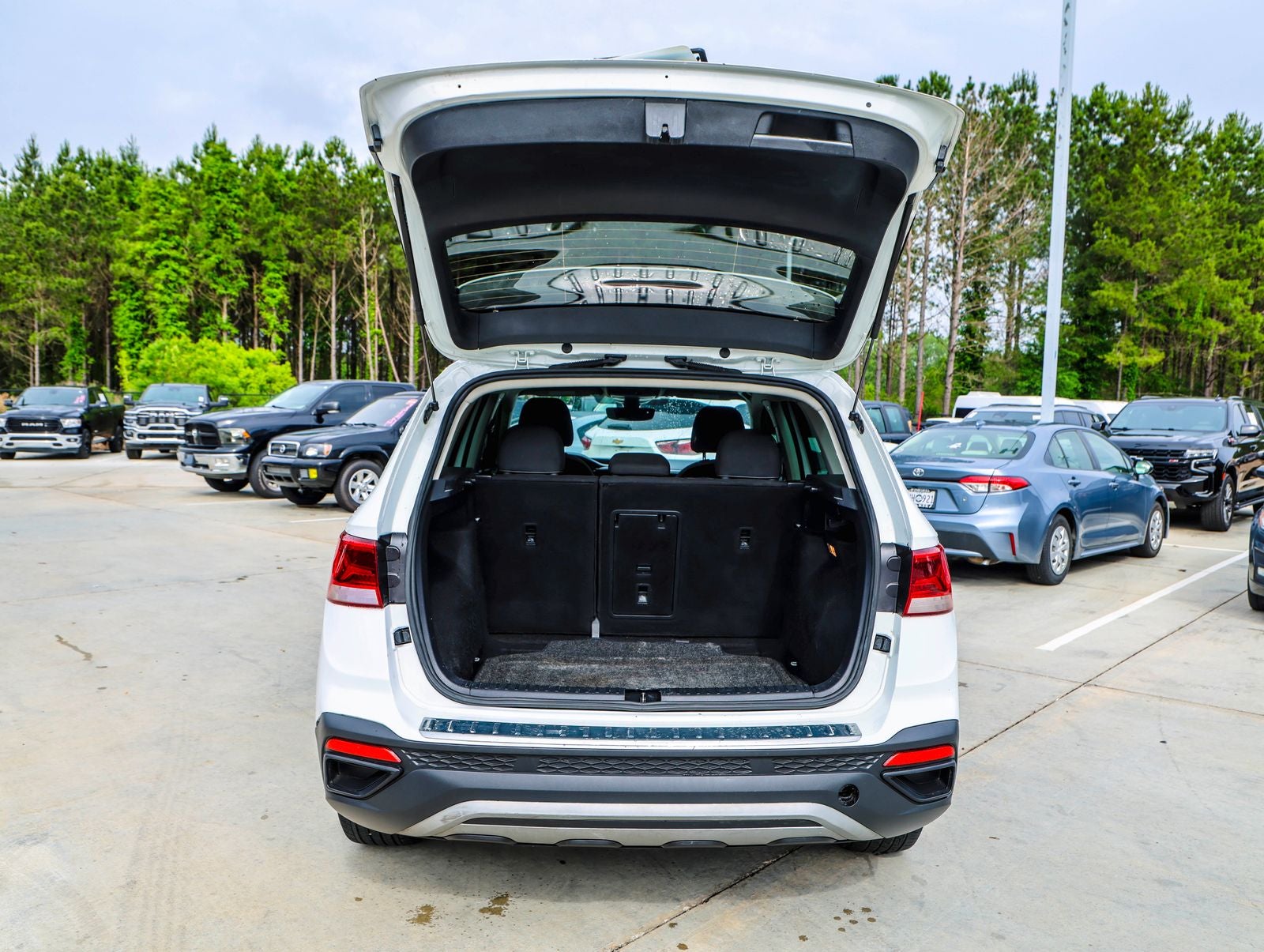 2023 Volkswagen Taos 1.5T S