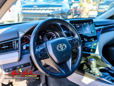 2024 Toyota Camry SE