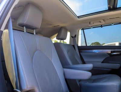 2020 Toyota Highlander Platinum