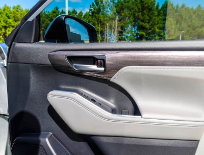 2020 Toyota Highlander Platinum