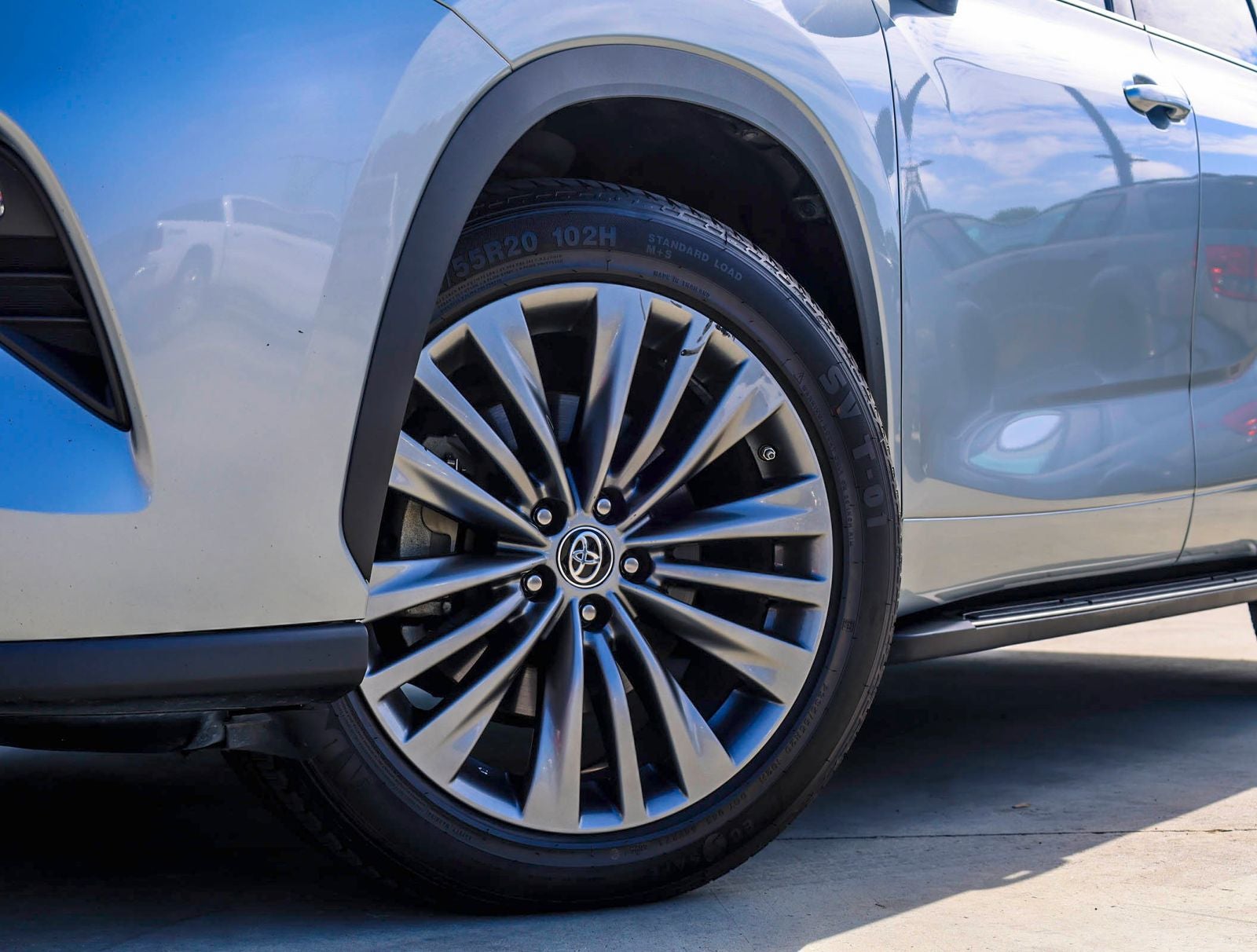 2020 Toyota Highlander Platinum