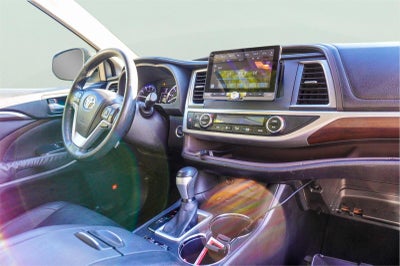 2014 Toyota Highlander Limited Platinum