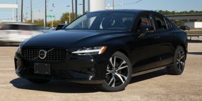 2024 Volvo S60 B5 Core Dark Theme