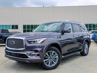 2024 INFINITI QX80 LUXE