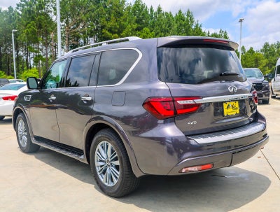 2024 INFINITI QX80 LUXE