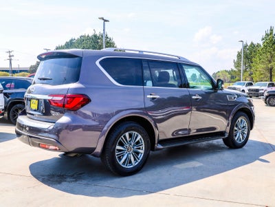 2024 INFINITI QX80 LUXE