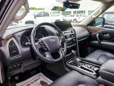 2022 INFINITI QX80 Premium Select