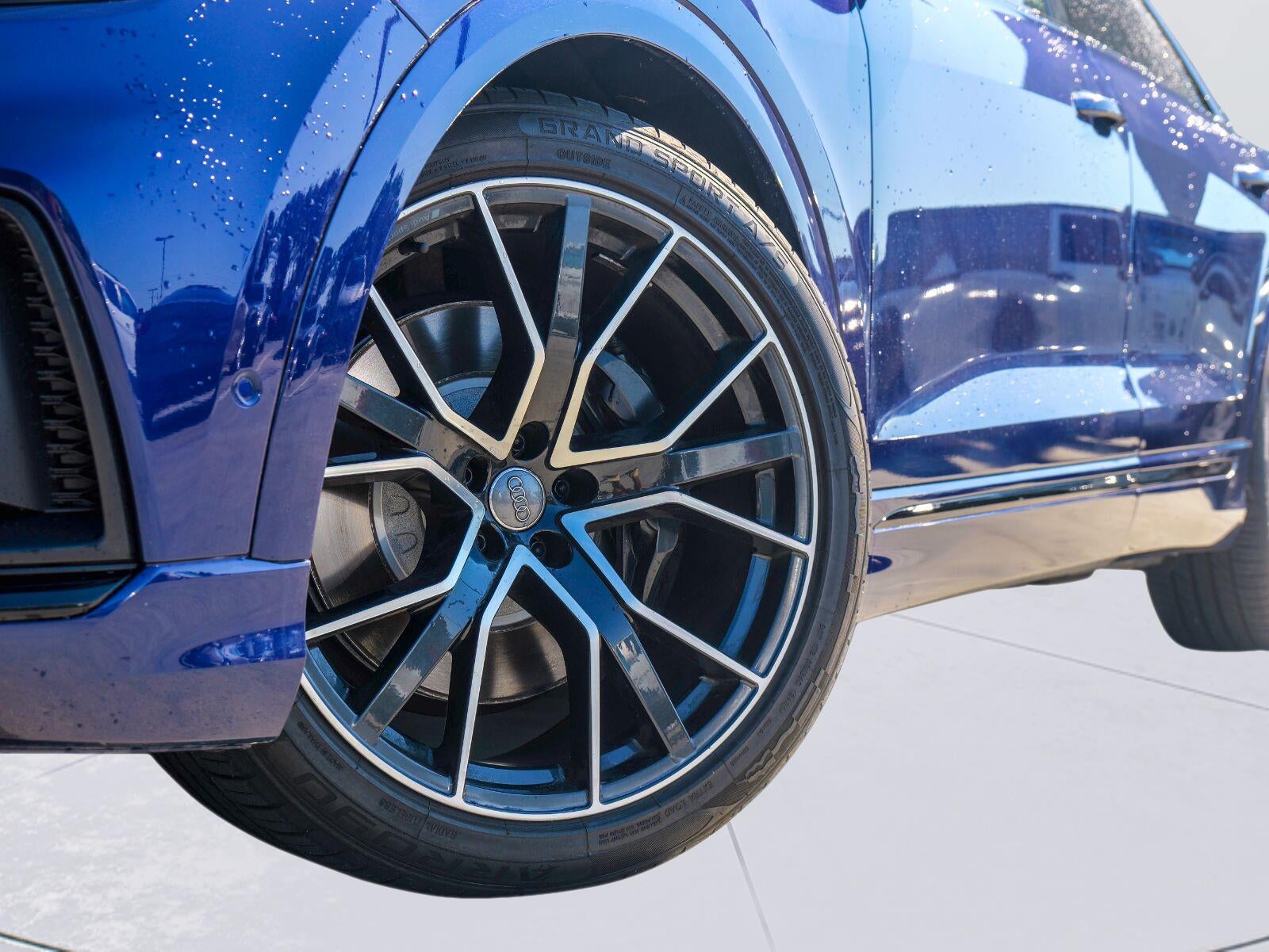 2021 Audi SQ8 Premium Plus