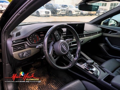2022 Audi A4 45 S line Premium quattro