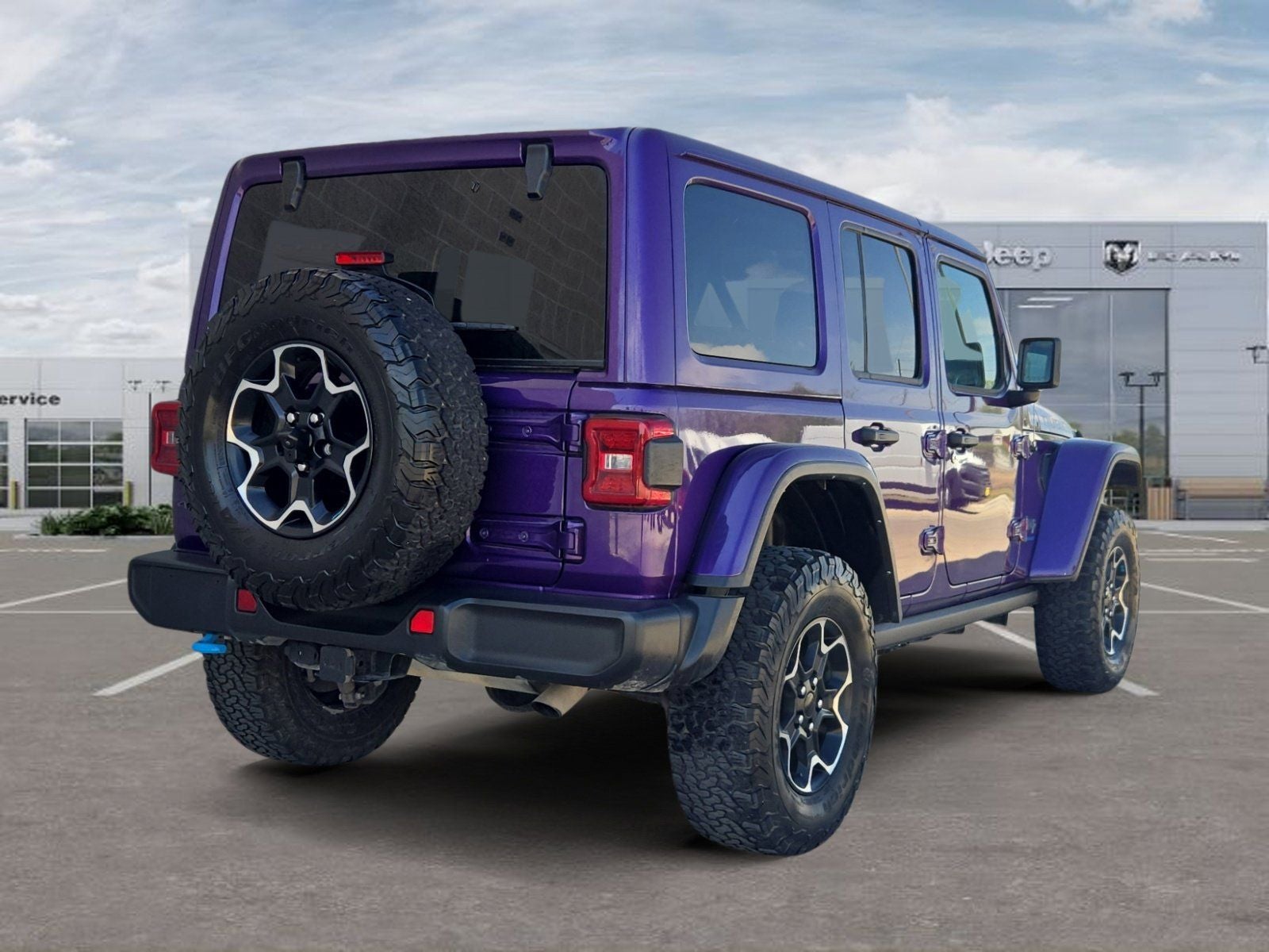 2023 Jeep Wrangler Base
