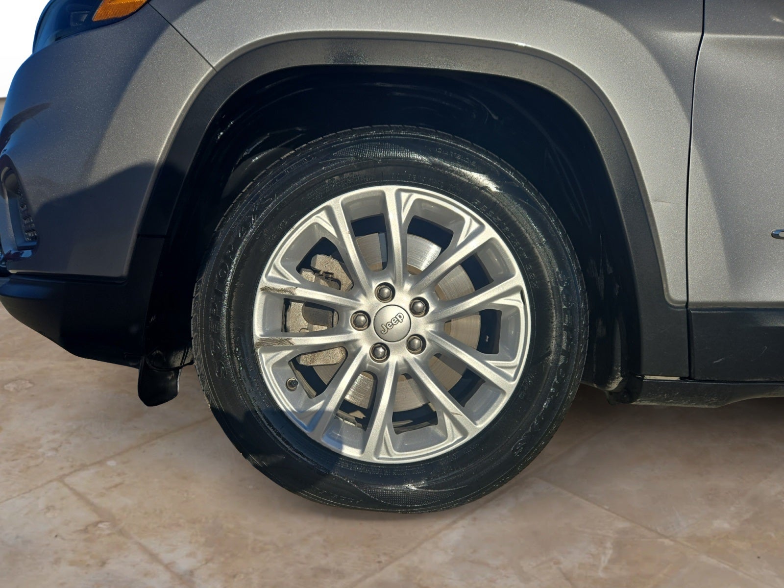 2021 Jeep Cherokee Latitude