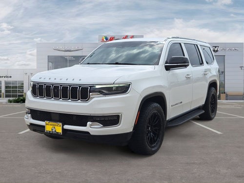 2023 Jeep Wagoneer Base