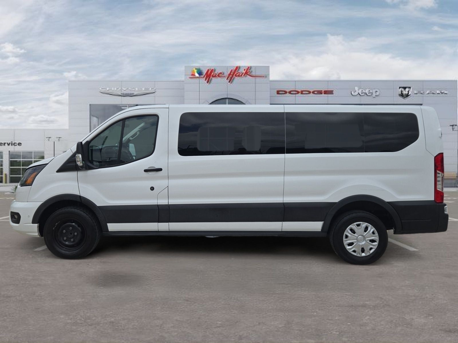 2023 Ford Transit-350 XLT
