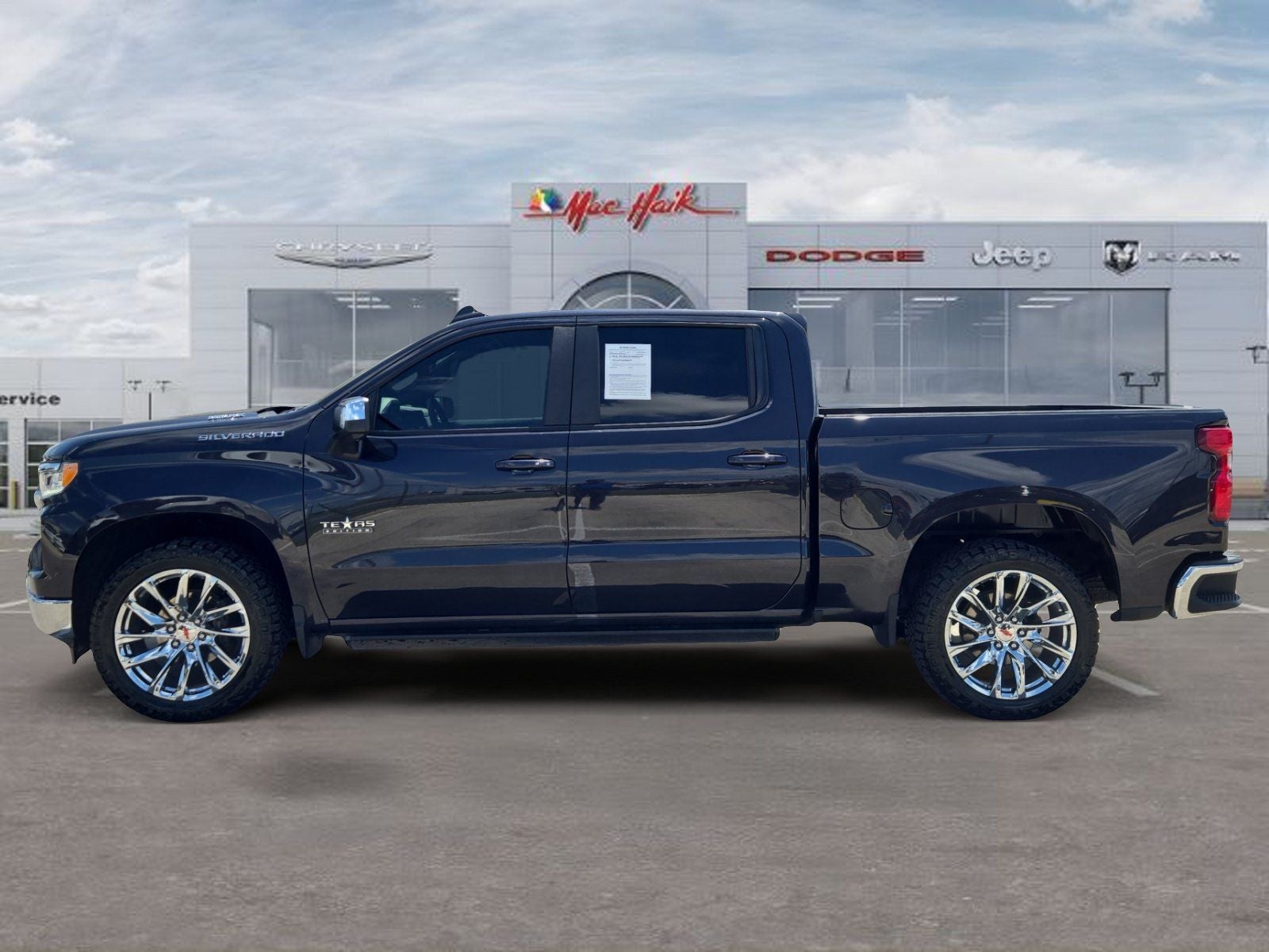 2023 Chevrolet Silverado 1500 LT Texas Edition