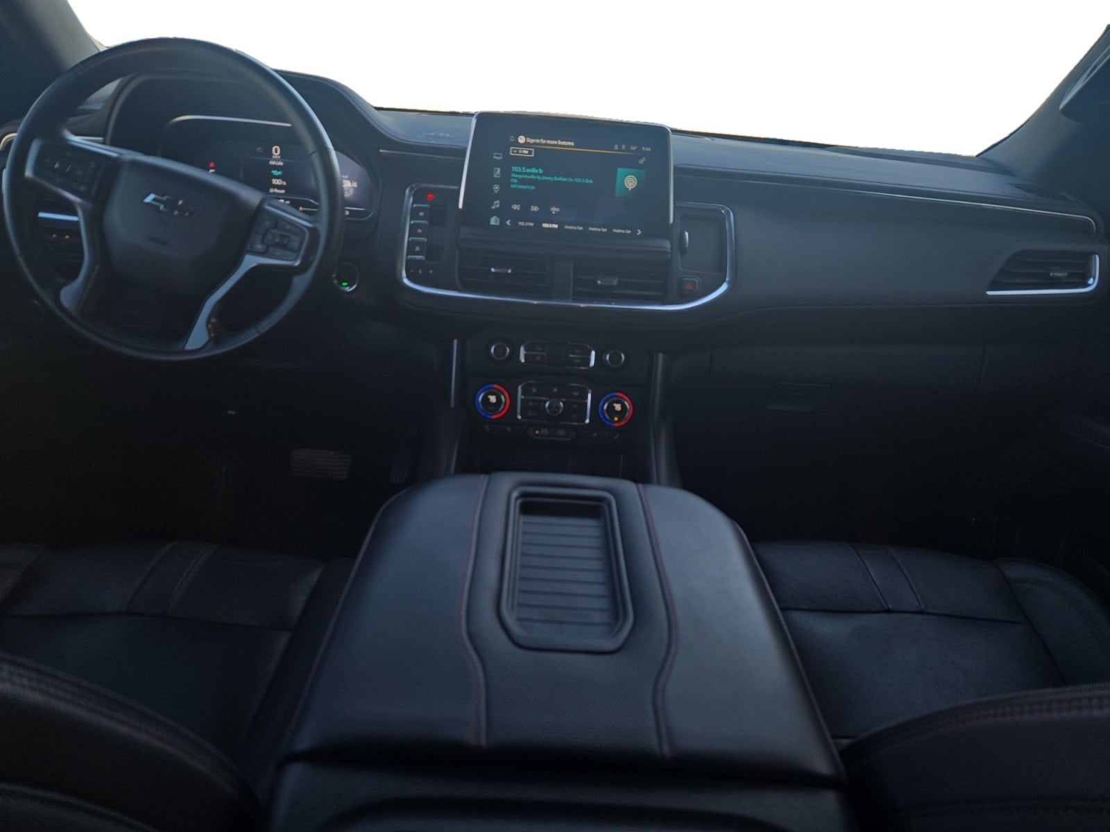 2023 Chevrolet Suburban RST