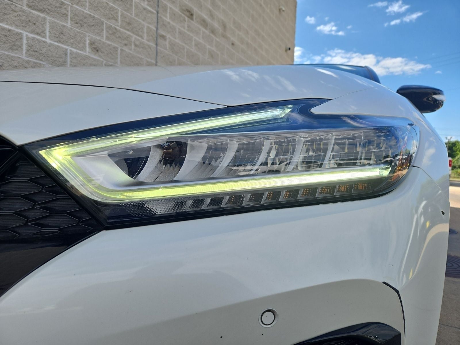 2021 Nissan Maxima SR