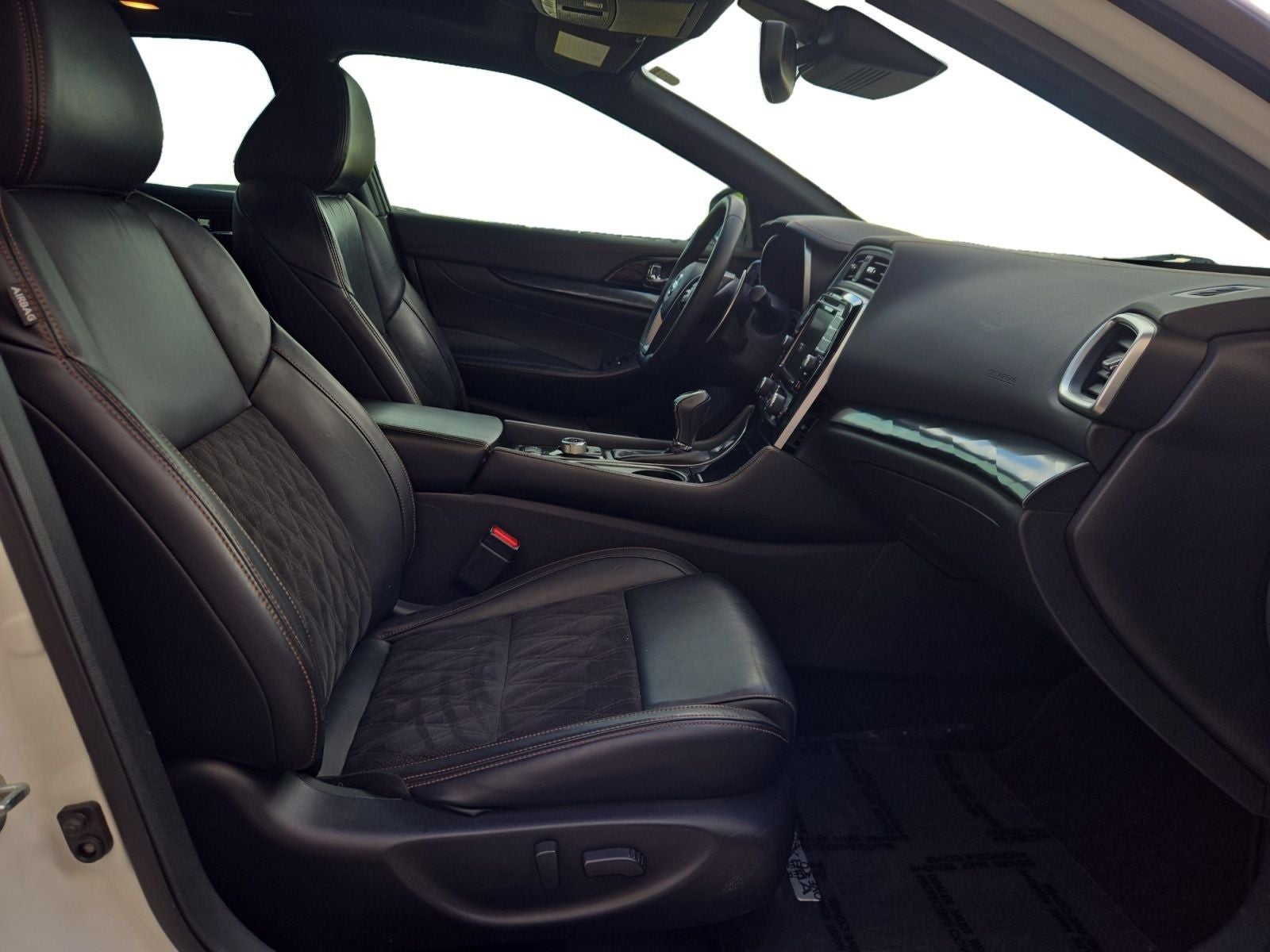 2021 Nissan Maxima SR