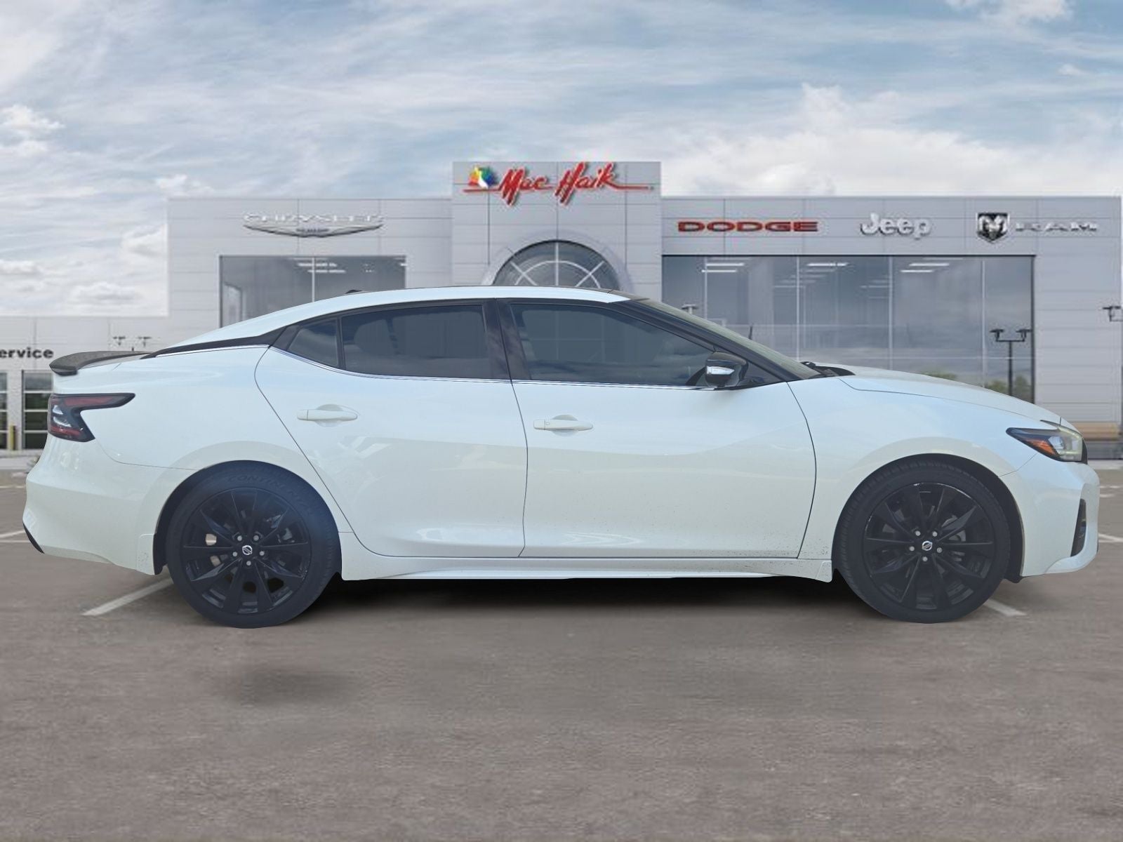 2021 Nissan Maxima SR