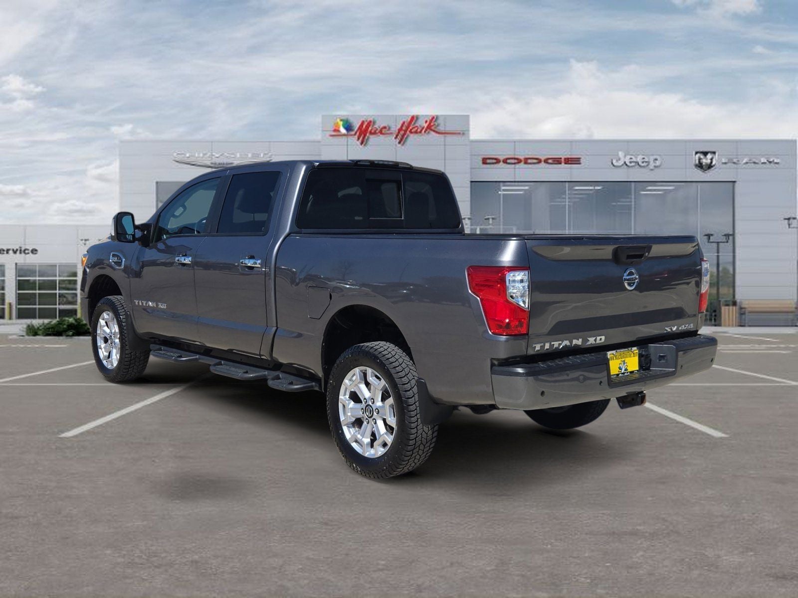 2021 Nissan Titan XD SV