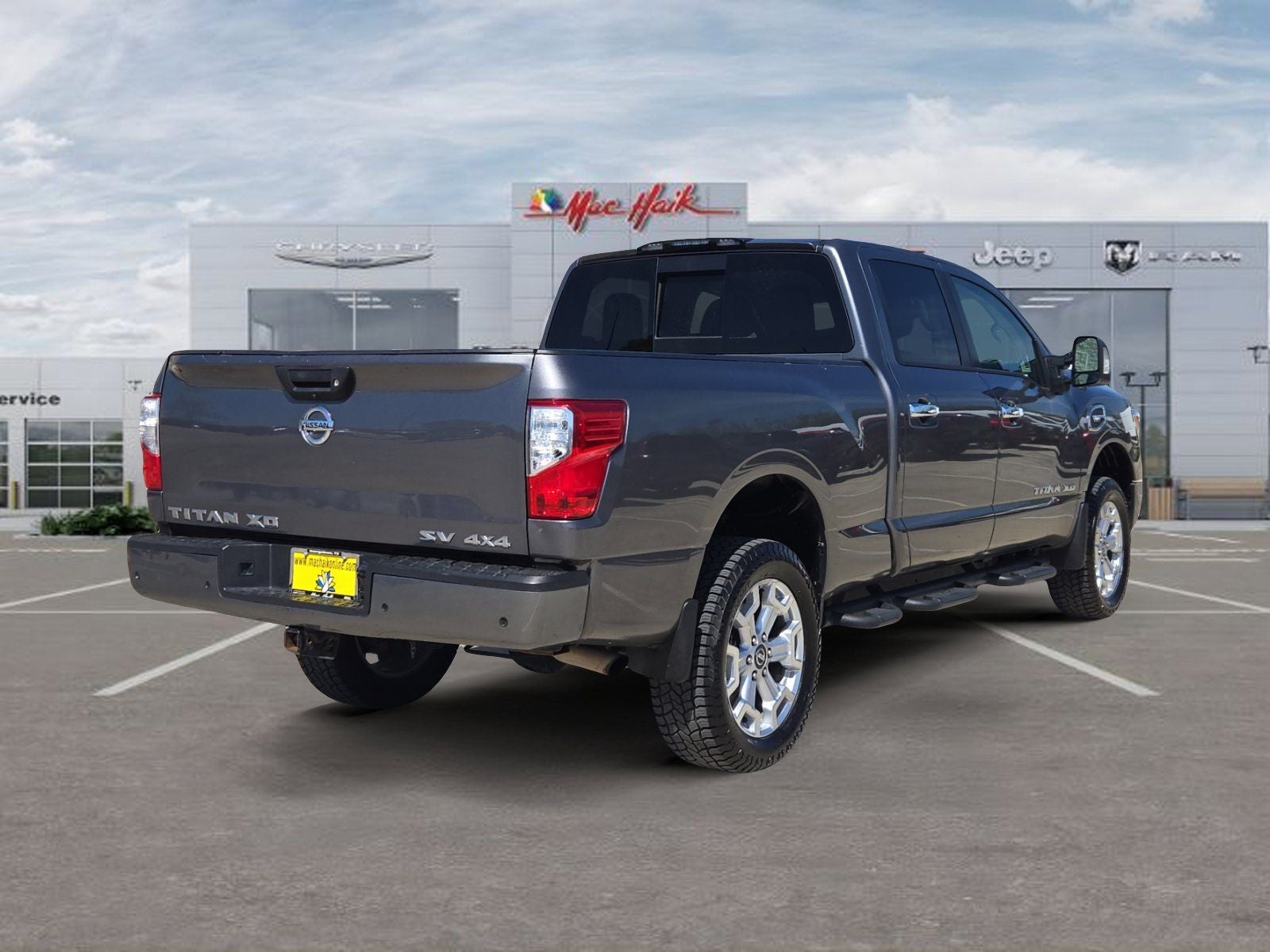 2021 Nissan Titan XD SV