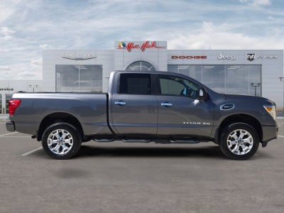 2021 Nissan Titan XD SV