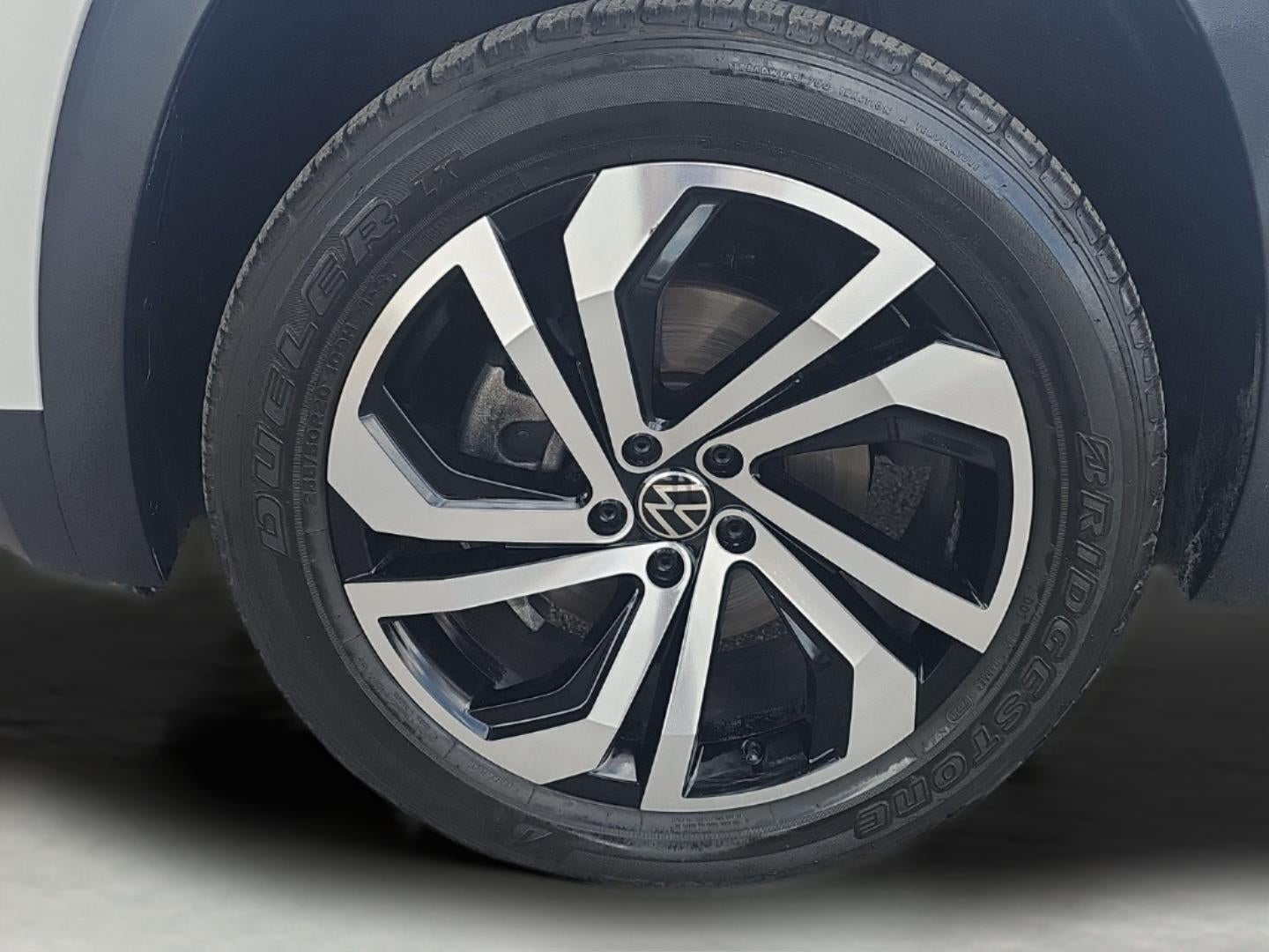 2023 Volkswagen Atlas Base