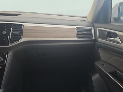 2023 Volkswagen Atlas Base