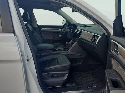 2023 Volkswagen Atlas Base
