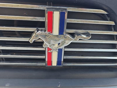 2011 Ford Mustang GT Premium