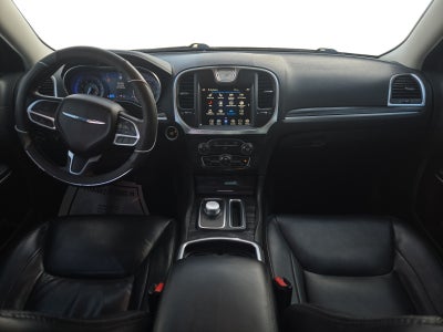 2018 Chrysler 300 Touring