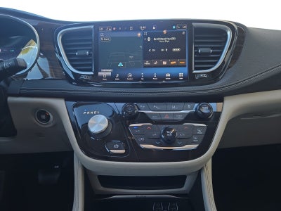 2021 Chrysler Pacifica Hybrid Limited