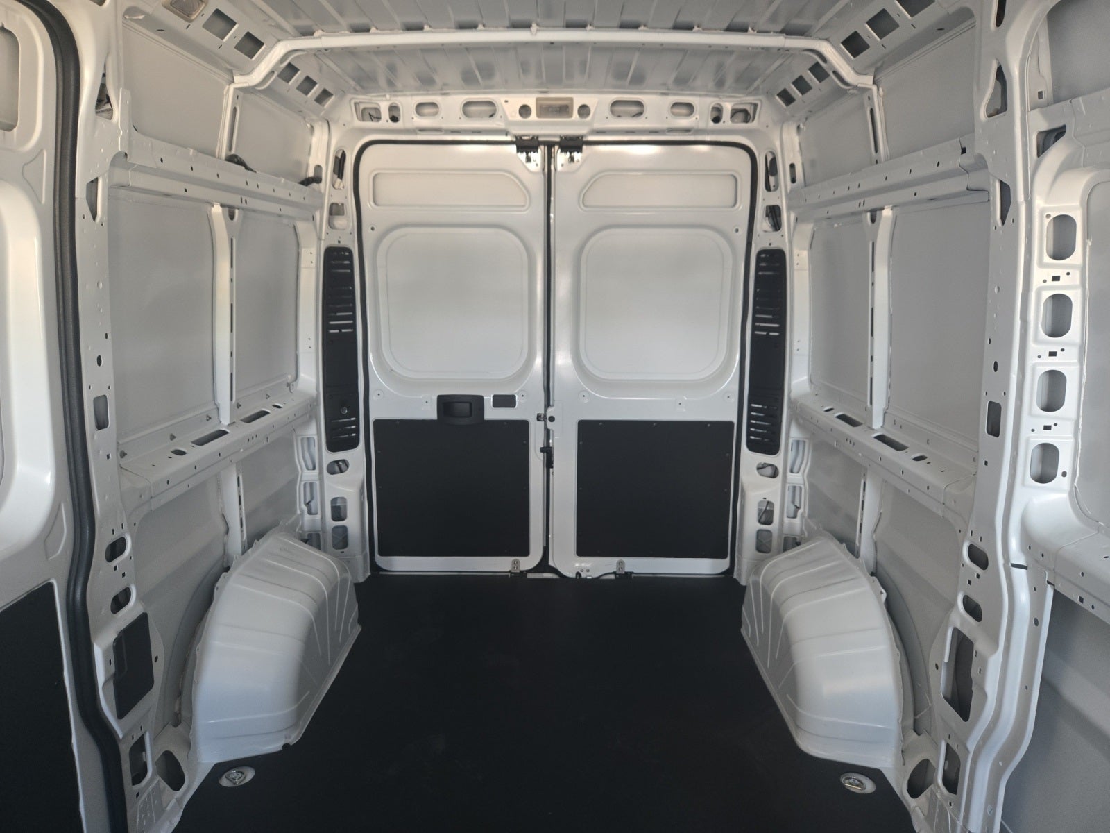2025 RAM ProMaster 1500 Base