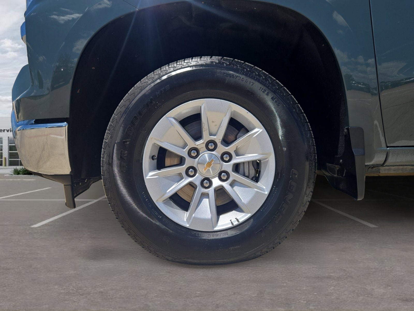 2025 Chevrolet Silverado 1500 LT