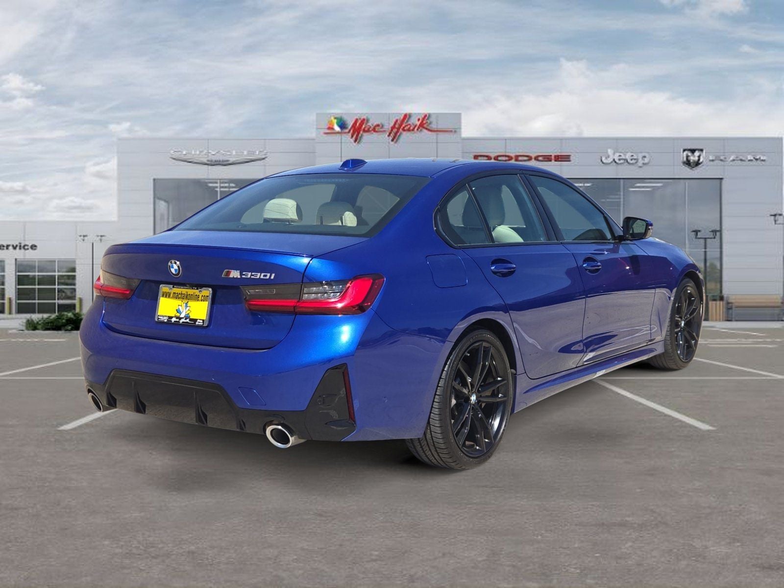 2023 BMW 3 Series 330i