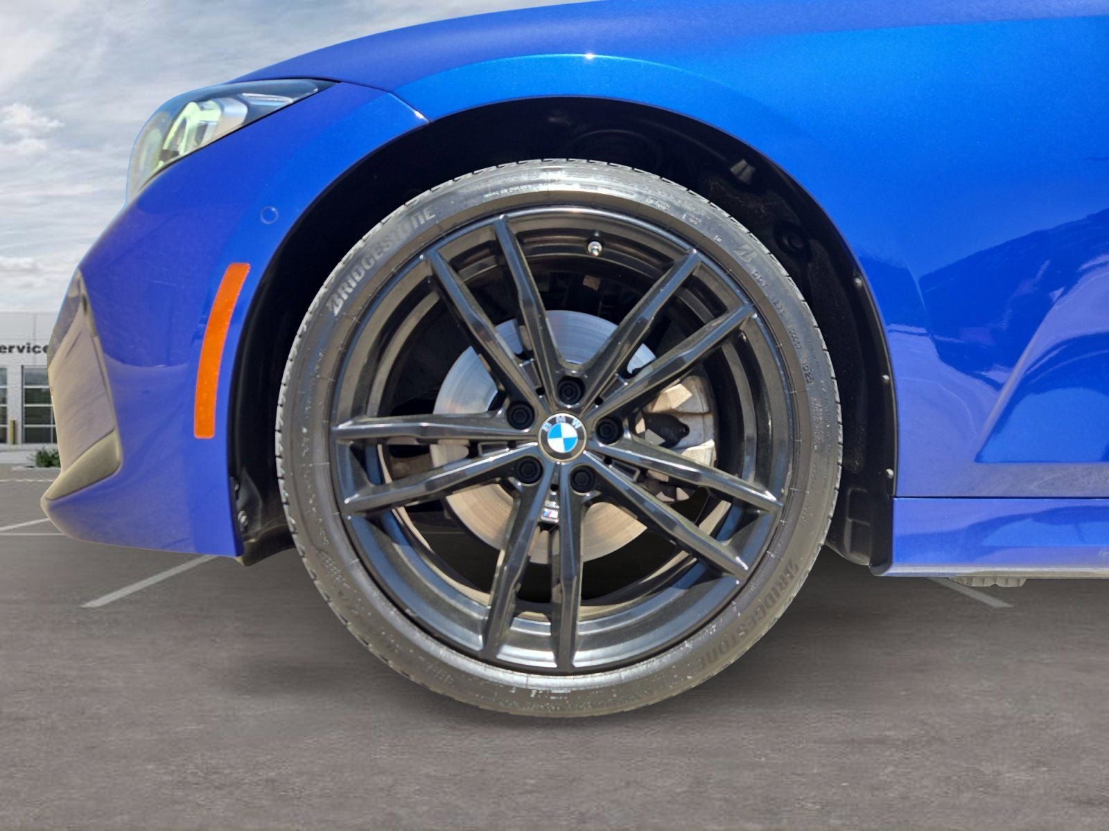 2023 BMW 3 Series 330i