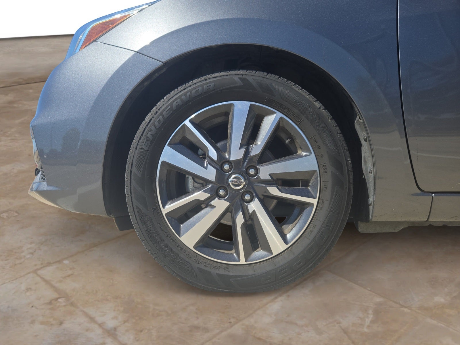 2021 Nissan Versa 1.6 SV