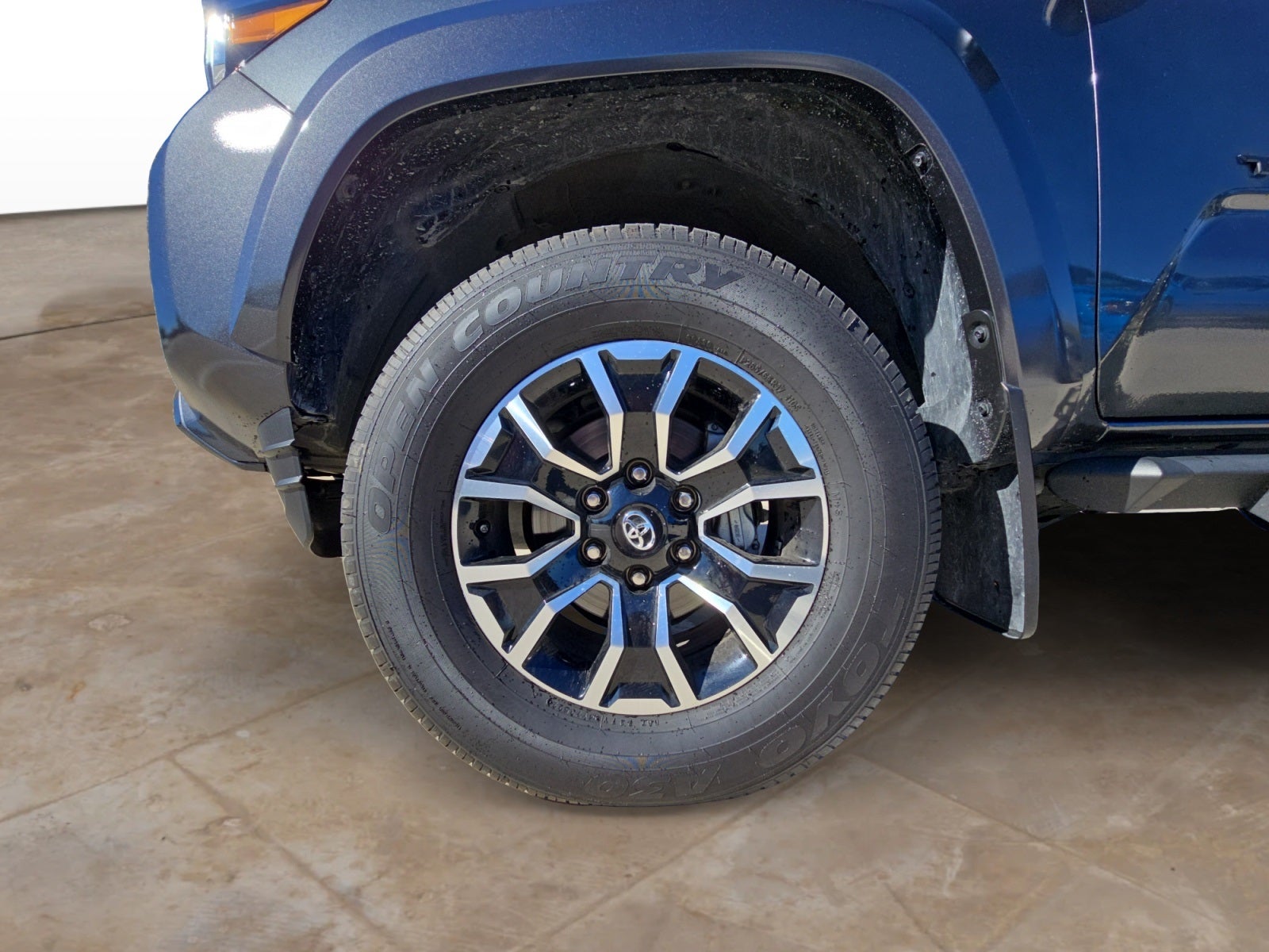 2023 Toyota Tacoma TRD Sport V6