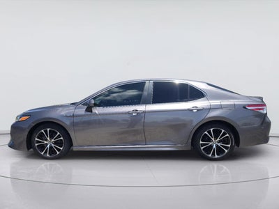 2020 Toyota Camry Hybrid SE