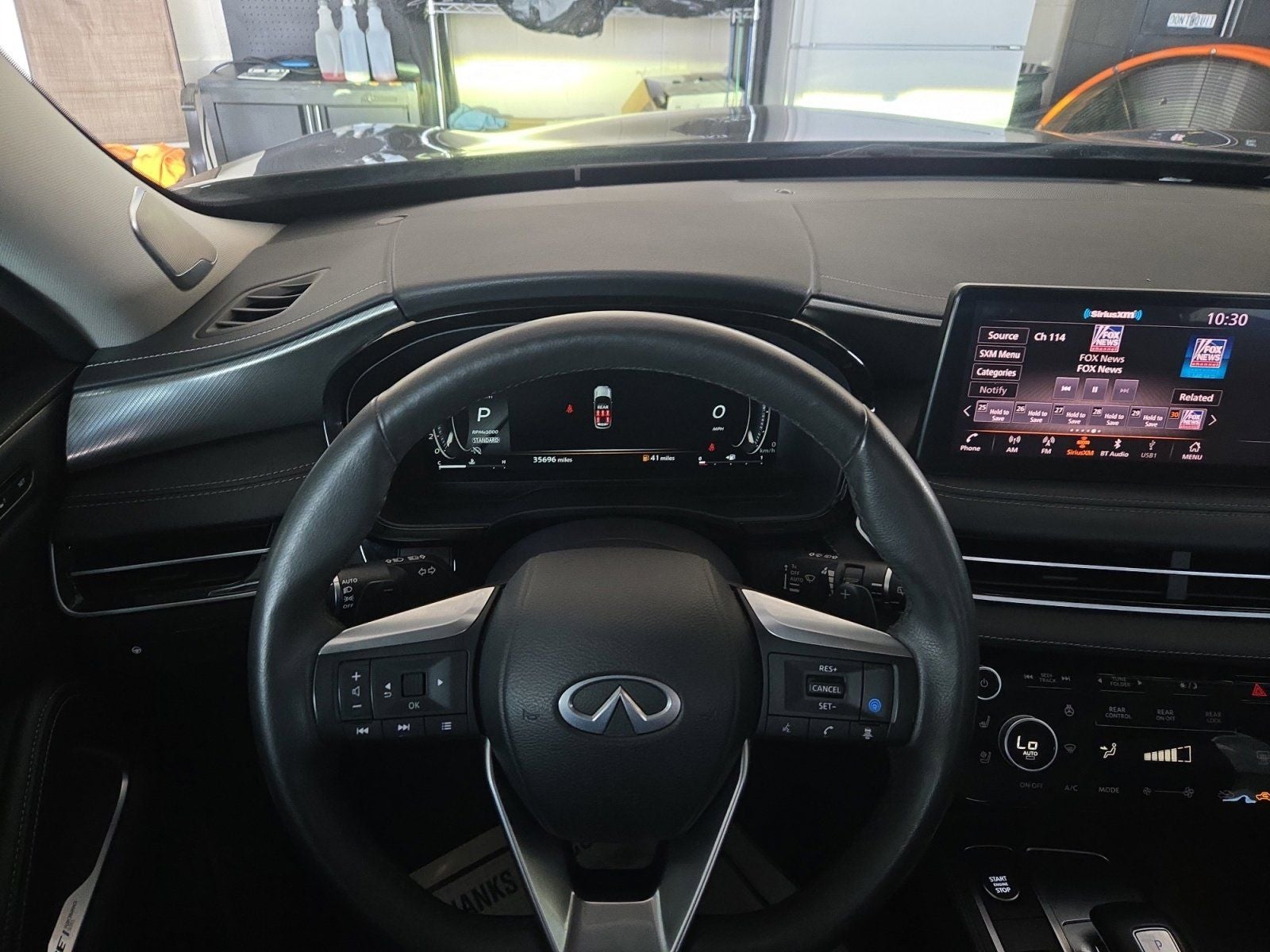 2024 INFINITI QX60 LUXE