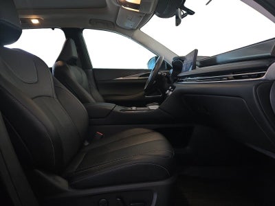 2024 INFINITI QX60 LUXE