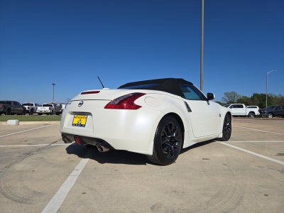 2018 Nissan 370Z Base
