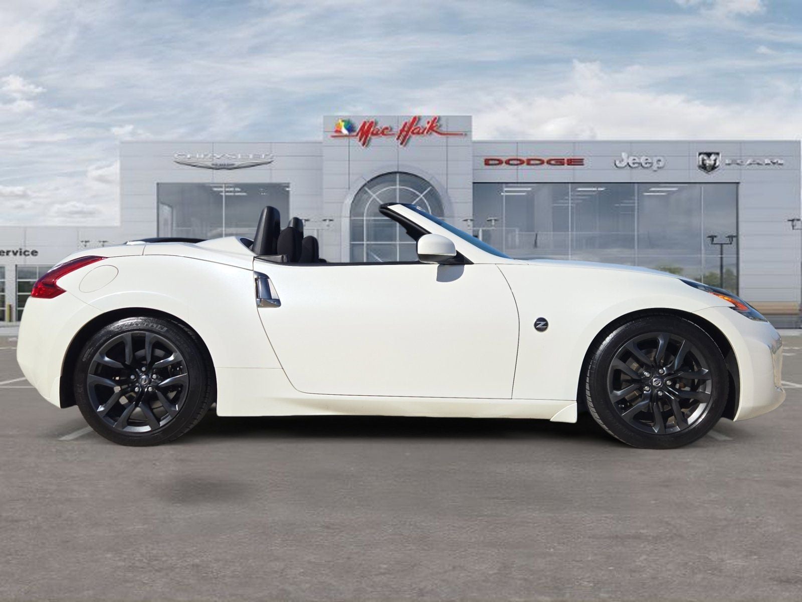 2018 Nissan 370Z Base