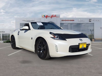 2018 Nissan 370Z Base