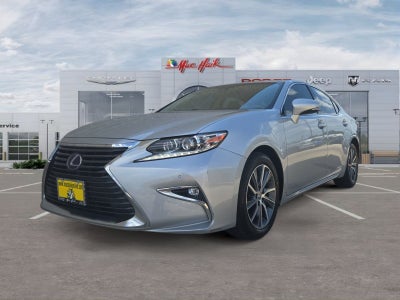 2017 Lexus ES 300h