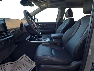 2025 Kia Carnival SX